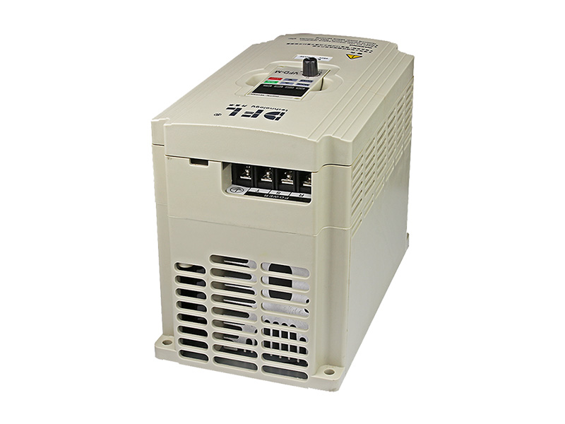 8000B通用變頻器，變頻器價(jià)格，變頻器生產(chǎn)廠家