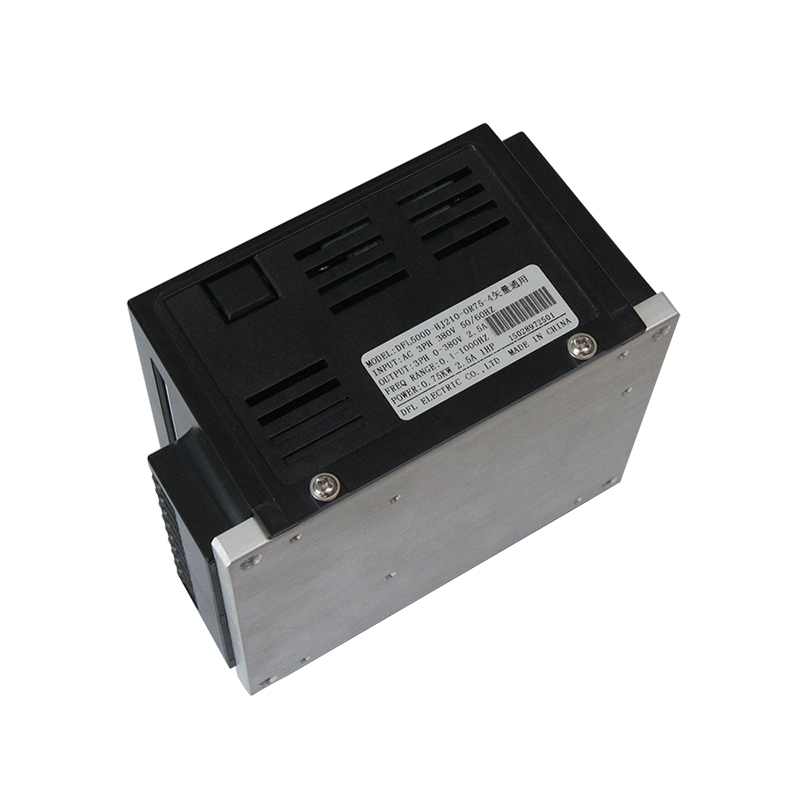 DFL500D通用變頻器，小體變頻器，變頻調(diào)速器，變頻器生產(chǎn)廠家